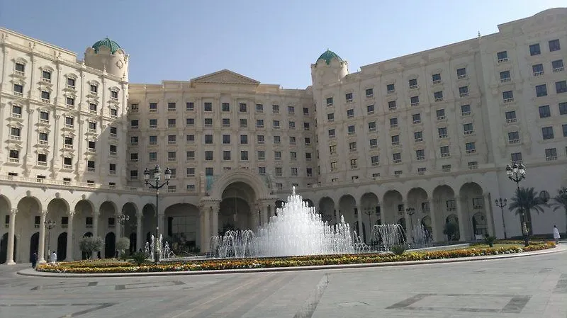 The Ritz-Carlton, Riyadh 5*,