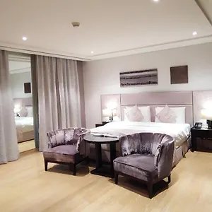 Hotel Vivienda Granada, Riad