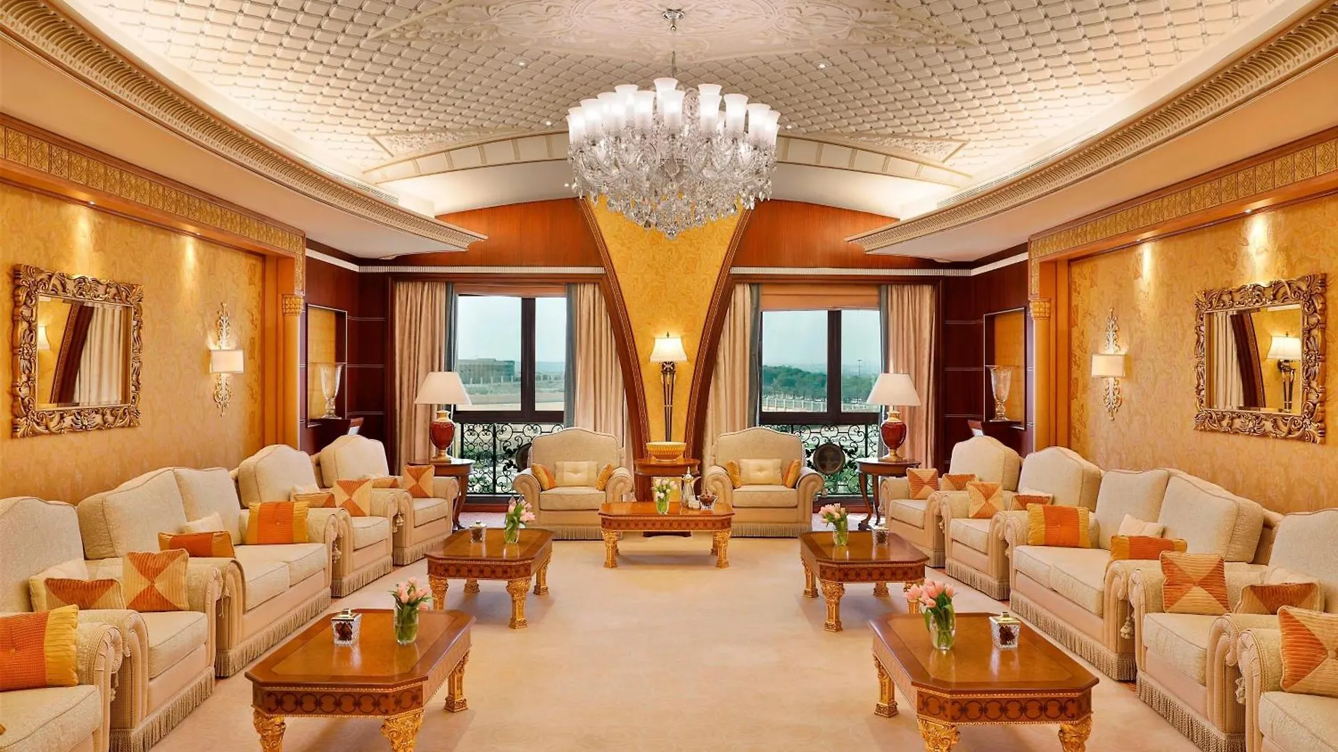 The Ritz-Carlton, Rijad Hotel